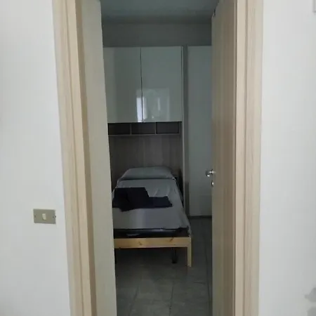 Apartment Tra La Stazione E Il Lago *